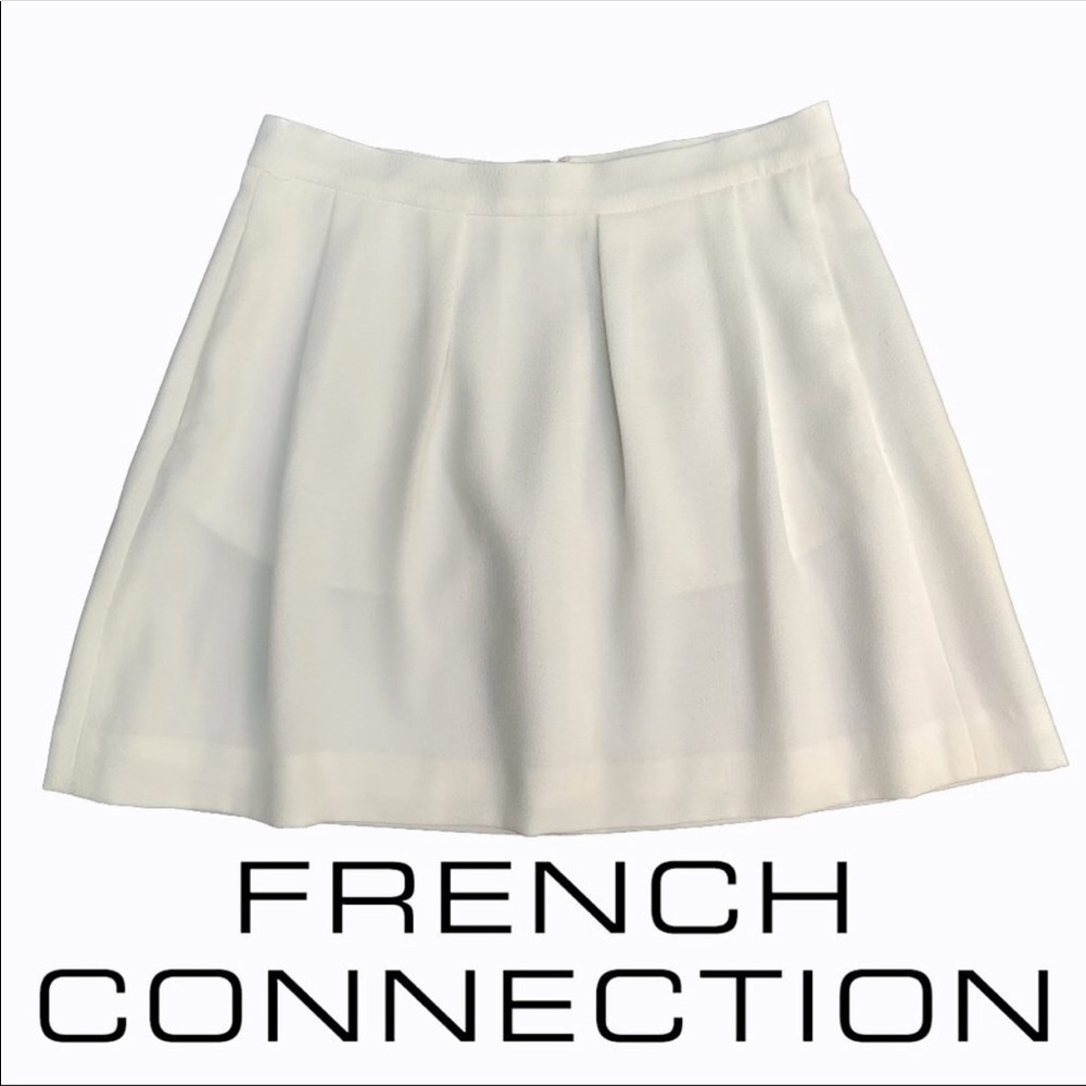 FRENCH CONNECTION white pleated skirt NWT